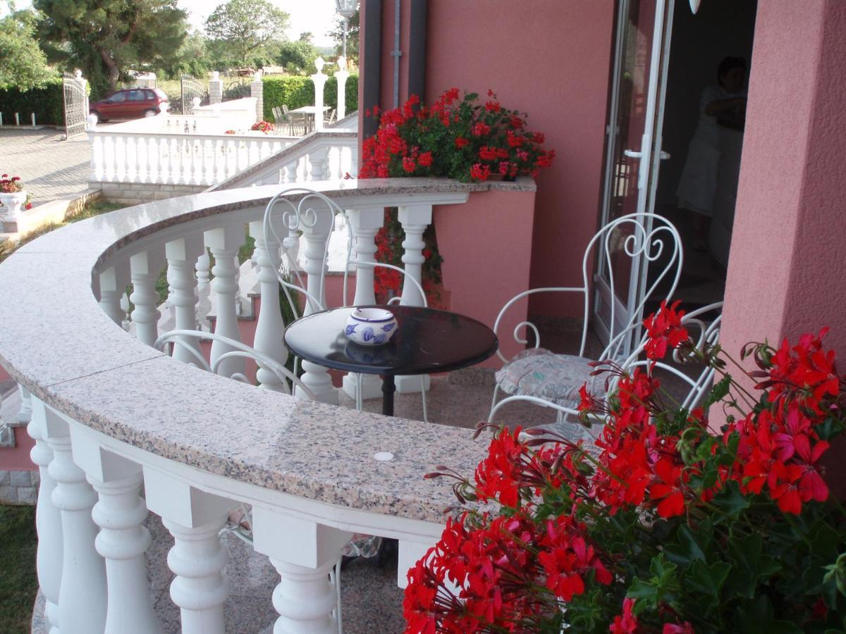Villa Chiara Krnica Exterior foto
